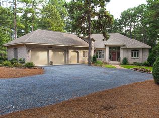 17 Carrick Ct, Pinehurst, NC 28374