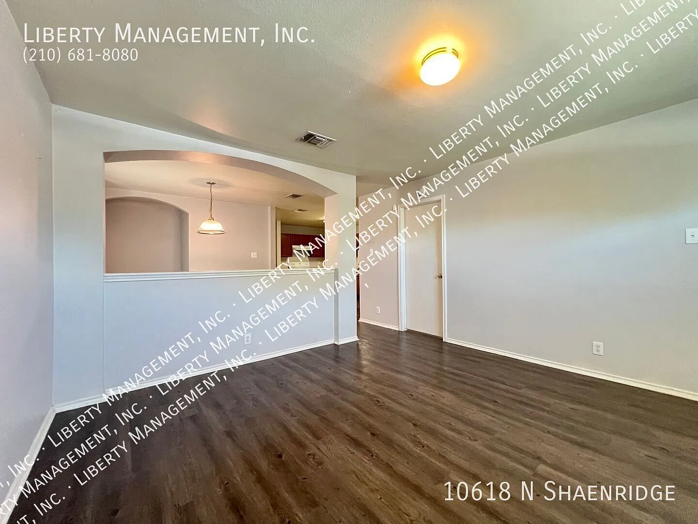 Single Story 3 Bedroom, 2 Bath Home — Photo 4