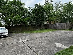 2716 Truxillo St #UPSTAIR — Photo 22