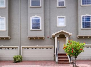 10140 Bayou Grande Ave, Seminole, FL 33772