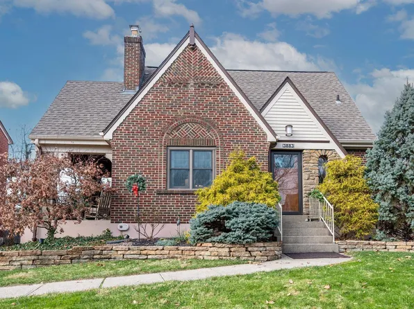 3883 Drakewood Dr, Cincinnati, OH 45209