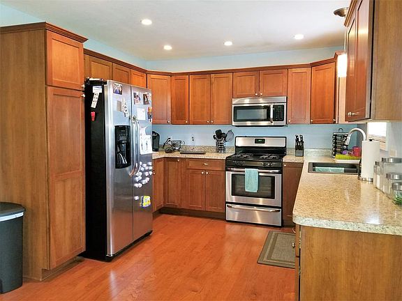 4th image of 2580 Torrey Hill Ct