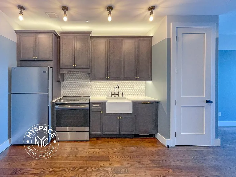 187 Kent Ave #210 — Photo 5