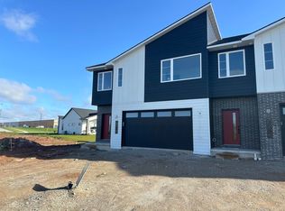 478 Aldon Cir, Green Bay, WI 54304