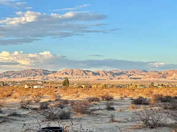 69570 Squaw Rd, Twentynine Palms, CA 92277