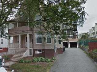 9 Willoughby St #1, Somerville, MA 02143