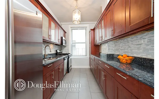 Sold by Douglas Elliman | media 16
