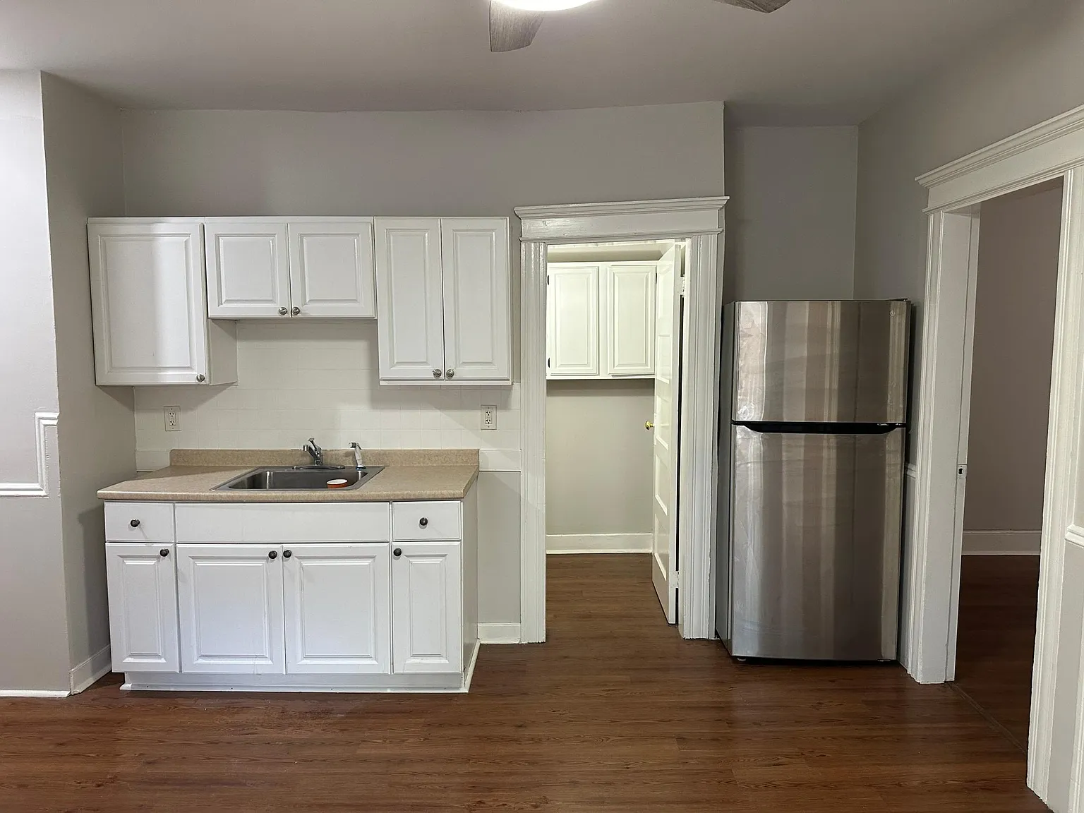 3 bed, 1500 sqft, $1,950 — Photo 4