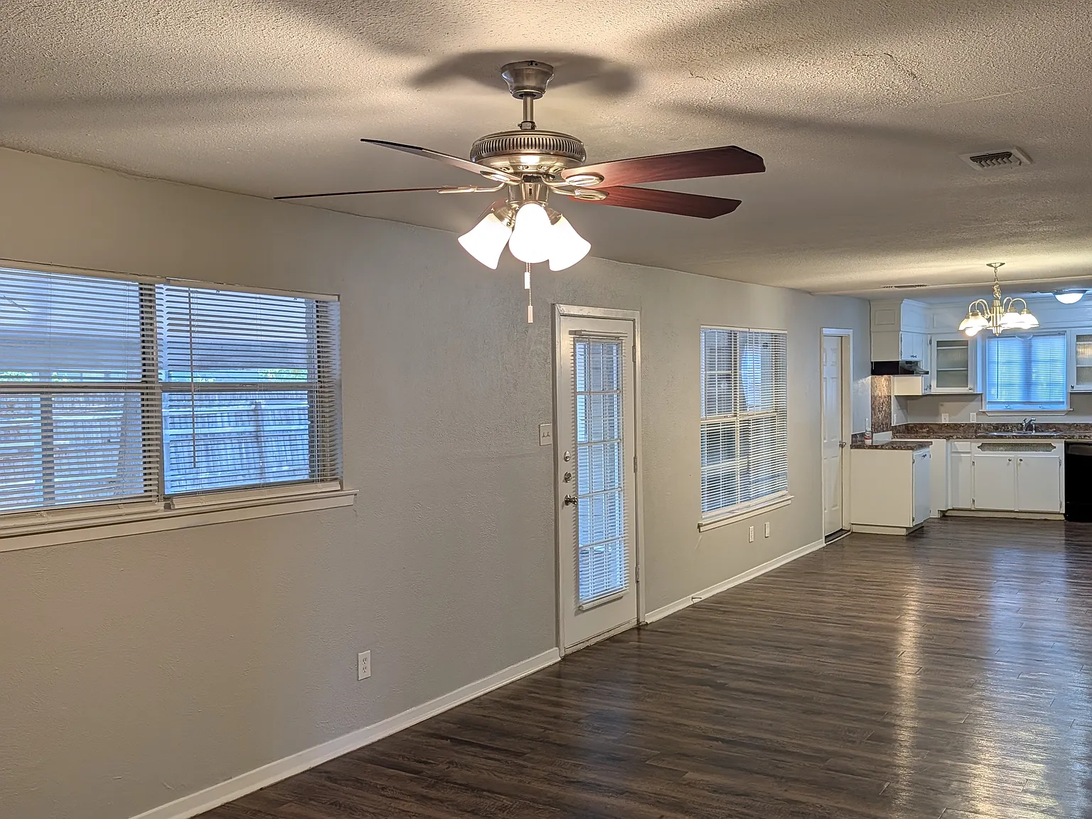 2558 Duringer Rd. Fort Worth, TX 76133 — Photo 4