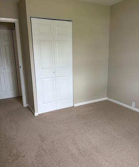 713 Essex Ave — Photo 8