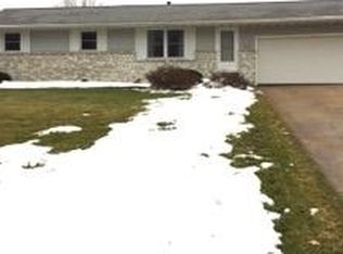 810 Charles Dr, Winona Lake, IN