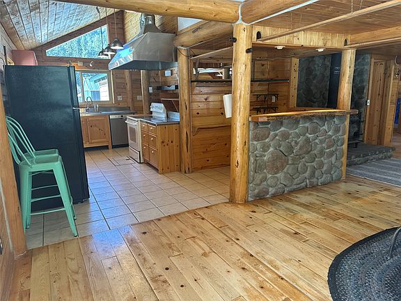 4th image of 28 Princeton Rd