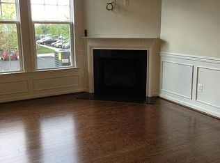 42461 Benfold Sq, Ashburn, VA 20148