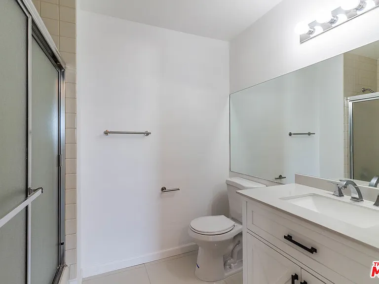 301 W Loraine St #8 — Photo 20
