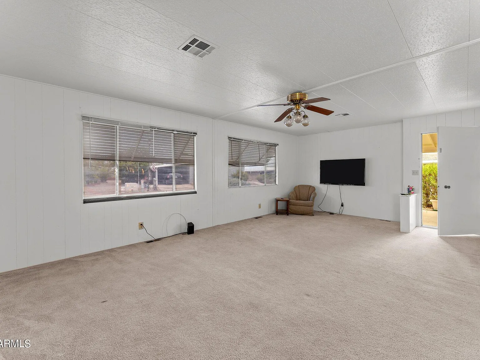 2 bed, 2.0 bath, 7980 sqft, $1,500 — Photo 3