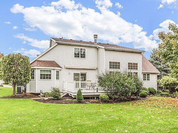 Deck and retractable awning