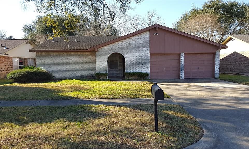 1st image of 21226 Park Rock Ln