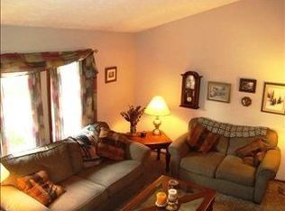 15909 Frances Cir, Omaha, NE 68130