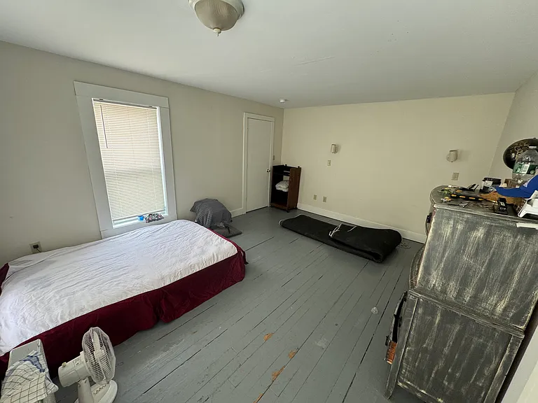 Bedroom 3 - Pic #2