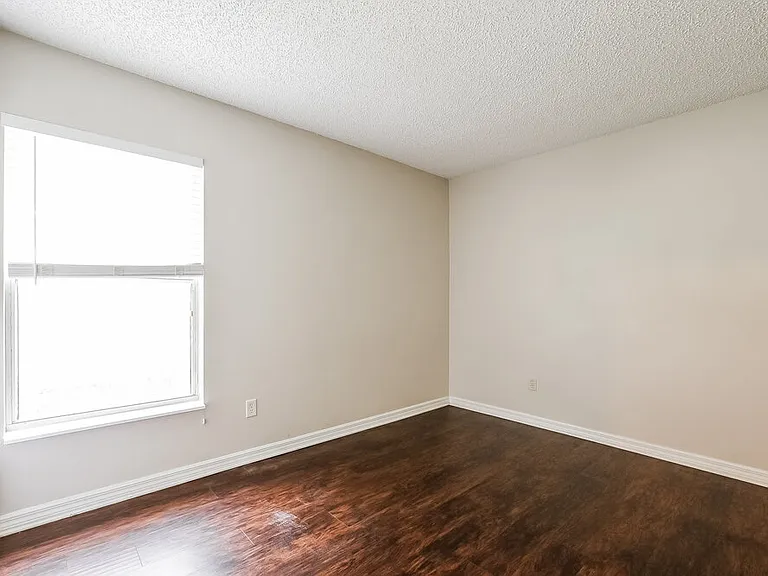 92 Pine Forest Pl — Photo 14