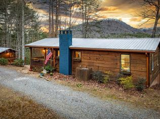56 Fairy Cross Ln, Mineral Bluff, GA 30559