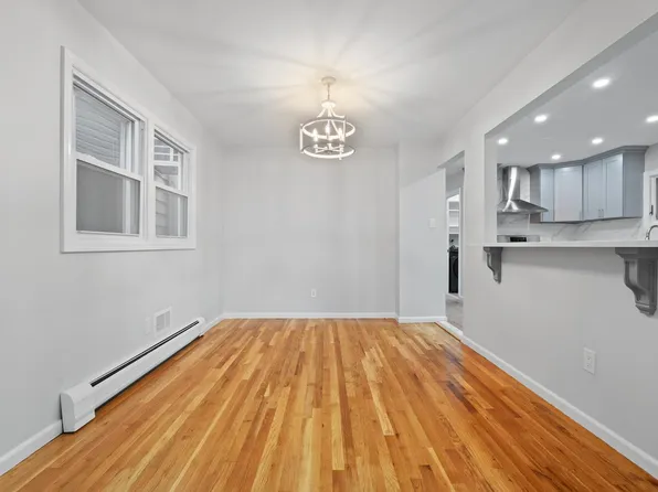 144 West 30th Street image 5 of 11