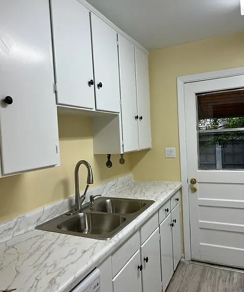 217 Fleming St #219 — Photo 12