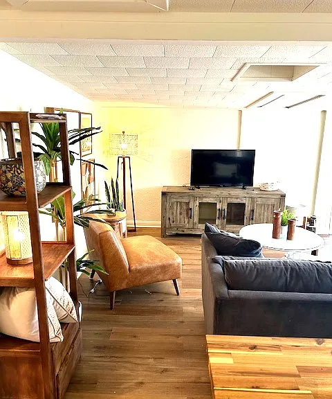 2458 Santa Ana Ave #C — Photo 5