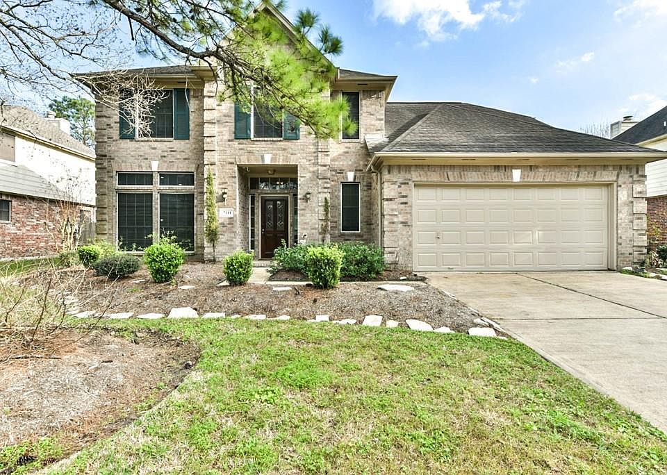 1st image of 2411 Piney Woods Dr