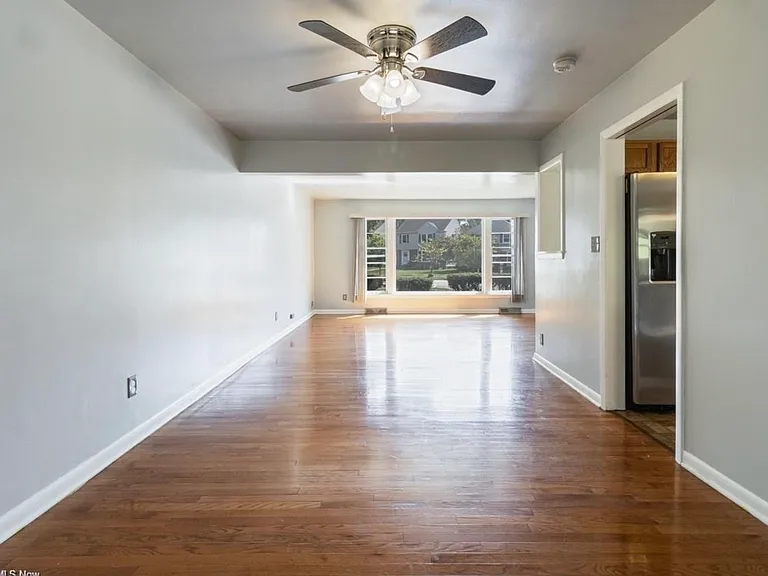 2348 Saybrook Rd — Photo 10