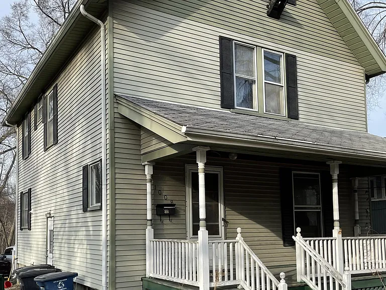 1008 W Huron St — Photo 2