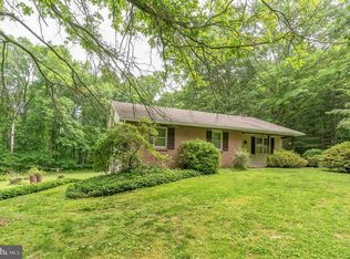 97 Barneston Rd, Honey Brook, PA 19344