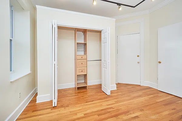 Rented by United Group | media 18