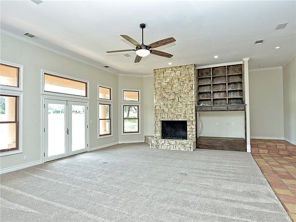 4th image of 27101 Founders Pl