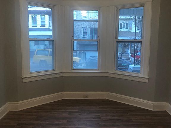 2nd image of 127 Bostwick Ave