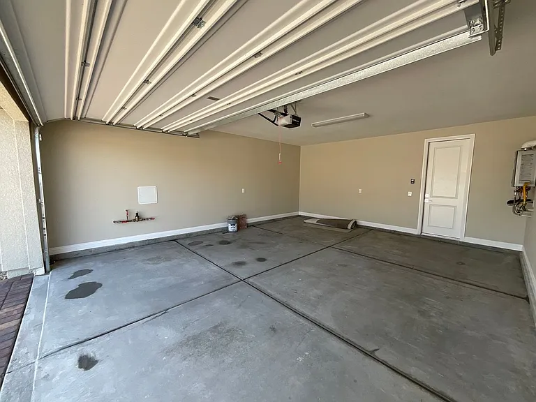 9281 Far Side Ave — Photo 46