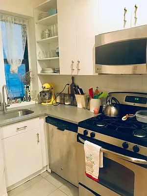 Rented by Charles Coutinho LLC | media 21
