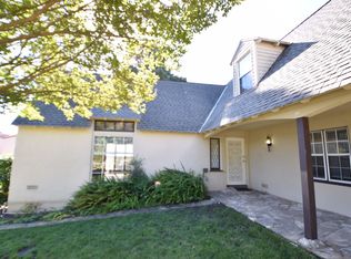 111 Fleming Ave, Vallejo, CA 94590