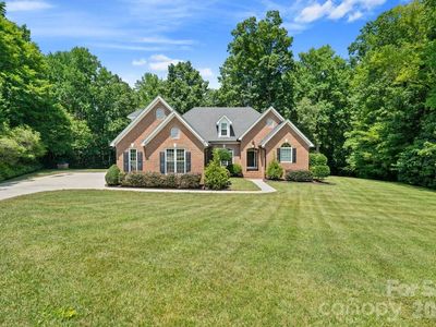 305 Forbes Ct, Clover, SC, 29710