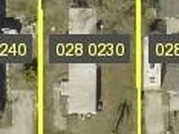 348 Stockton ST, NORTH FORT MYERS, FL 33903
