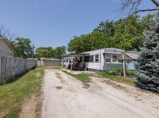 1557 S 3rd Ave, Kankakee, IL 60901