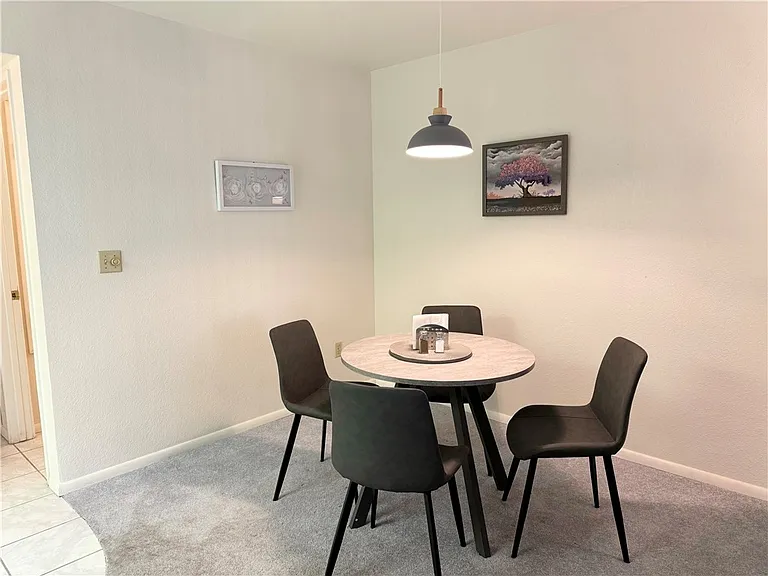 1800 Clubhouse Dr #K90 — Photo 6