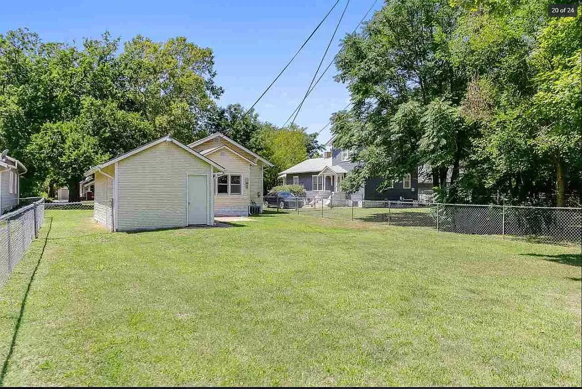 2 bed, 1256 sqft, $1,175 — Photo 3