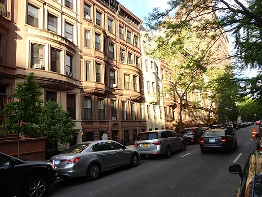Rented by New York Residence | media 1