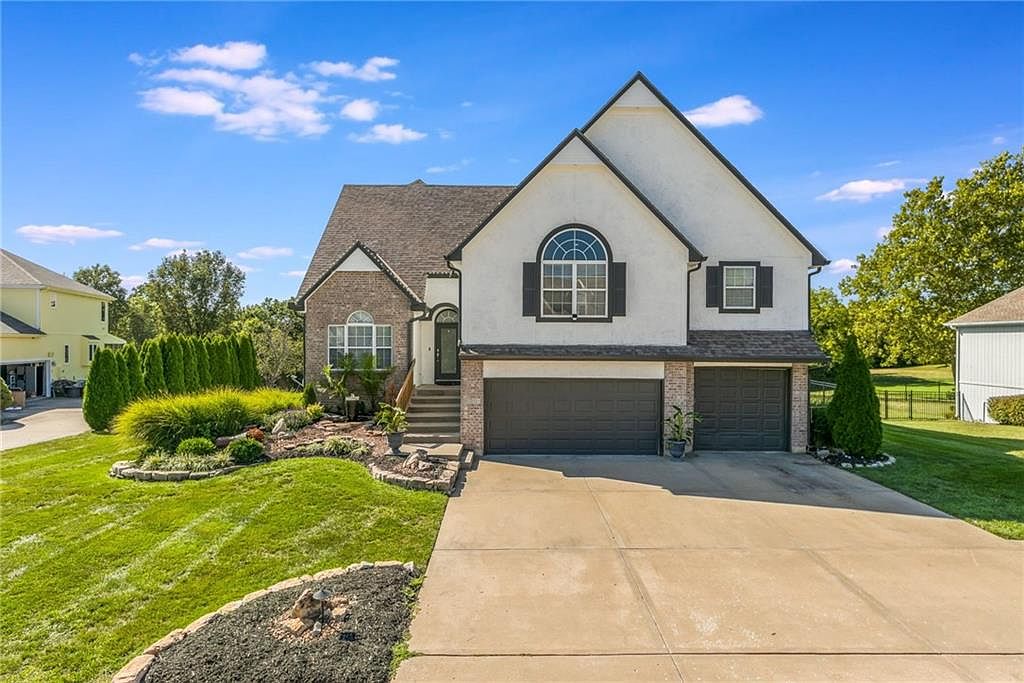 8718 Ridgeway Ct