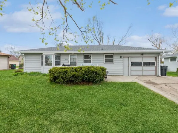 507 N 2nd Ave, Huxley, IA 50124