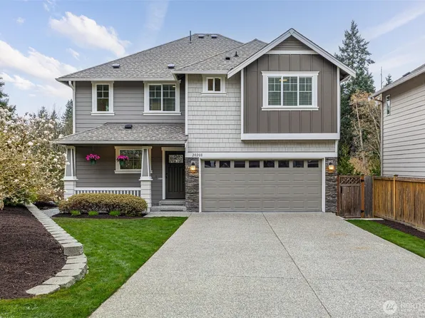 20208 13th Avenue W, Lynnwood, WA 98036