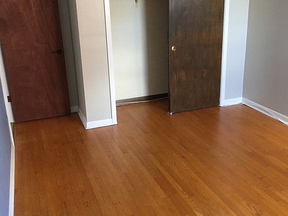 5th image of 3605 N Oconto Ave APT 3E