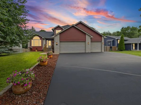 12455 Zea St NW, Coon Rapids, MN 55433