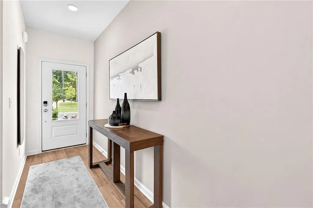 3 bed, 2.5 bath, 1825 sqft, $2,250 — Photo 2